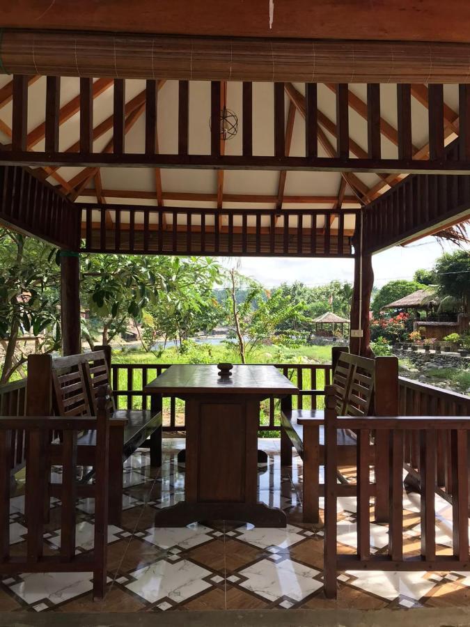 Thomas' Retreat Bukit Lawang Hotel Exterior photo