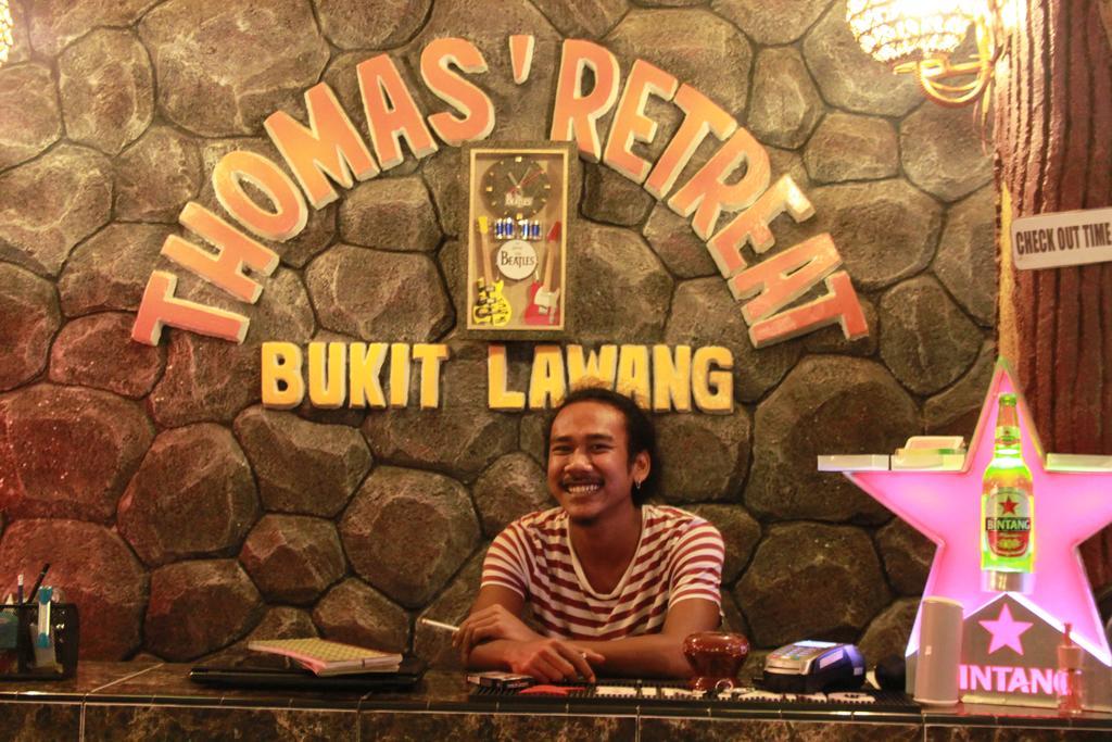 Thomas' Retreat Bukit Lawang Hotel Exterior photo